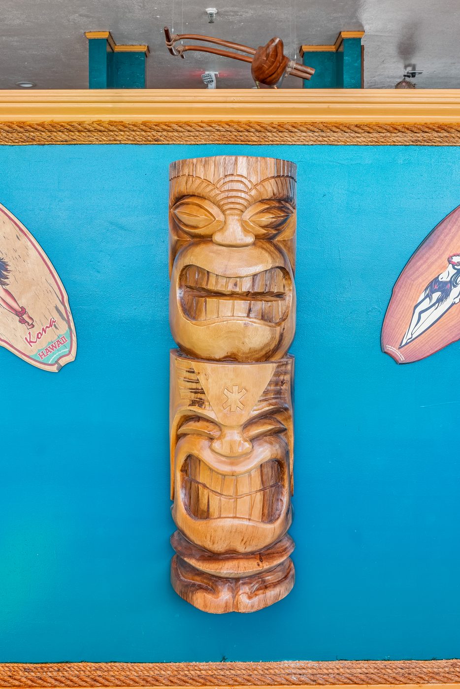 Cheeky Tiki — Authentic Tiki Bar & Restaurant in Kailua-Kona, Hawaiʻi